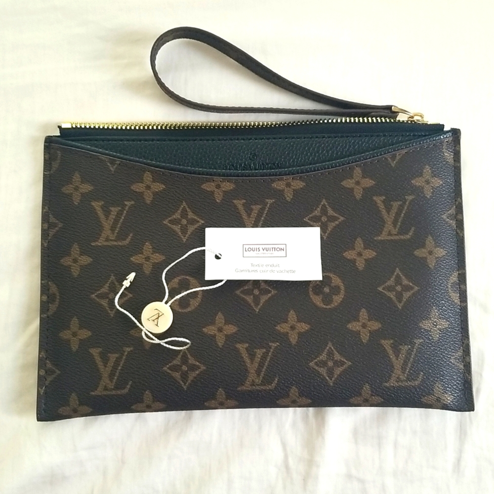 Louis Vuitton wristlet